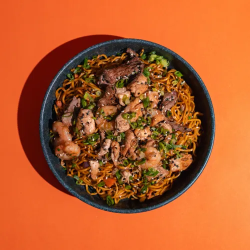 Yakishoba Mixto