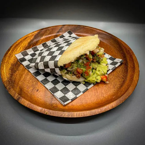 Arepa Mexicana con Carne de Res
