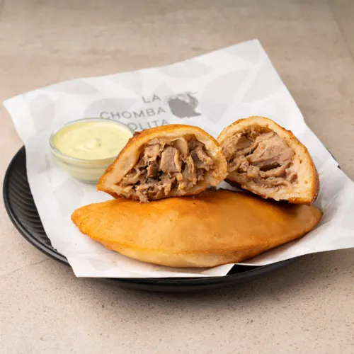 Empanada de pernil