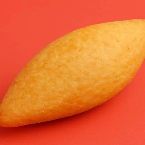 Carimañola de Pollo y Ajo