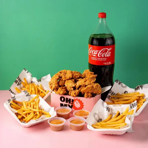 Combo Caja Familiar 20 Tenders + 4 Acompañamientos, 4 Salsas, 1 Soda 2.25 Lts